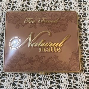 Too Faced Natural matte palette